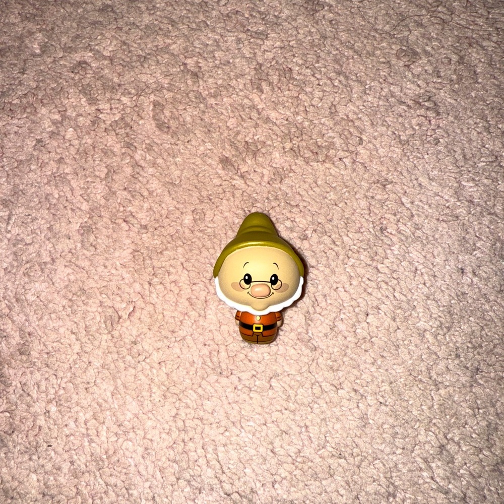 7 Dwarfs Collectible Mini Figure